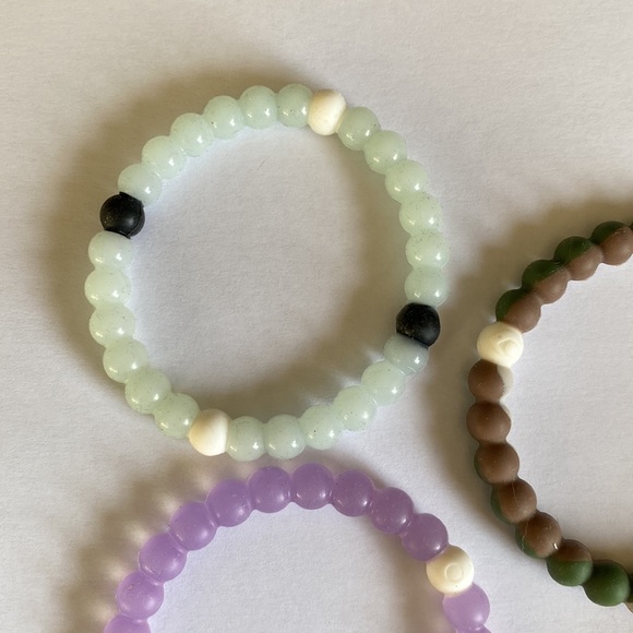 Lokai Find Your Balance Bracelet - Lot of 5 - Picture 5 of 6
